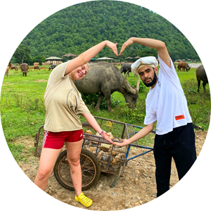 Australian university students volunteer at elephant nature park in Northern Thailand