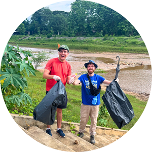 Australian university students take climate action in Northern Thailand by participating in community clean ups